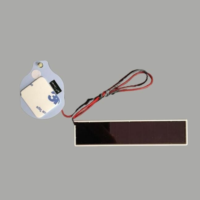 小型ＬＥＤソーラーＨＡＮＡＢＩ１球白の商品画像